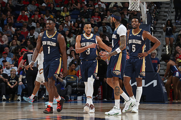 NBA交易風(fēng)云突變:太陽(yáng)欲擺脫“弩”尋求巴特勒 鵜鶘核心陣容上架尋求新生命